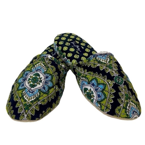 Vera Bradley Slippers Cambridge Navy/Green/White Ladies M 7/8 EUC - Picture 4 of 6